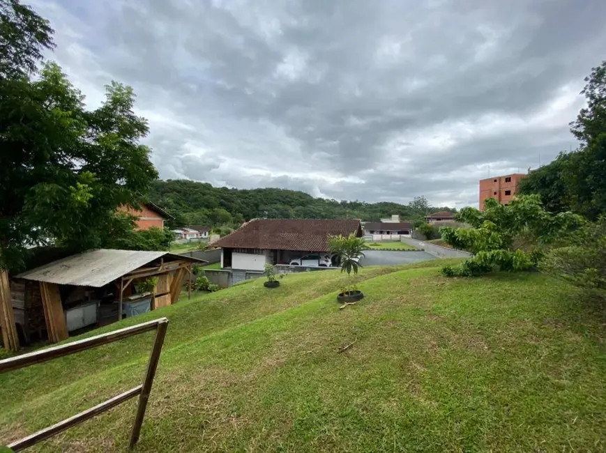 Terreno / Lote à venda, 2835m2 em Itoupava Central, Blumenau - SC - imagem 3 Foto 3 de Terreno / Lote à venda, 2835m2 em Itoupava Central, Blumenau - SC