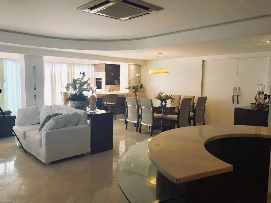 Cobertura com 4 quartos à venda, 630m2 em Ponta Aguda, Blumenau - SC - imagem 4 Foto 4 de Cobertura com 4 quartos à venda, 630m2 em Ponta Aguda, Blumenau - SC