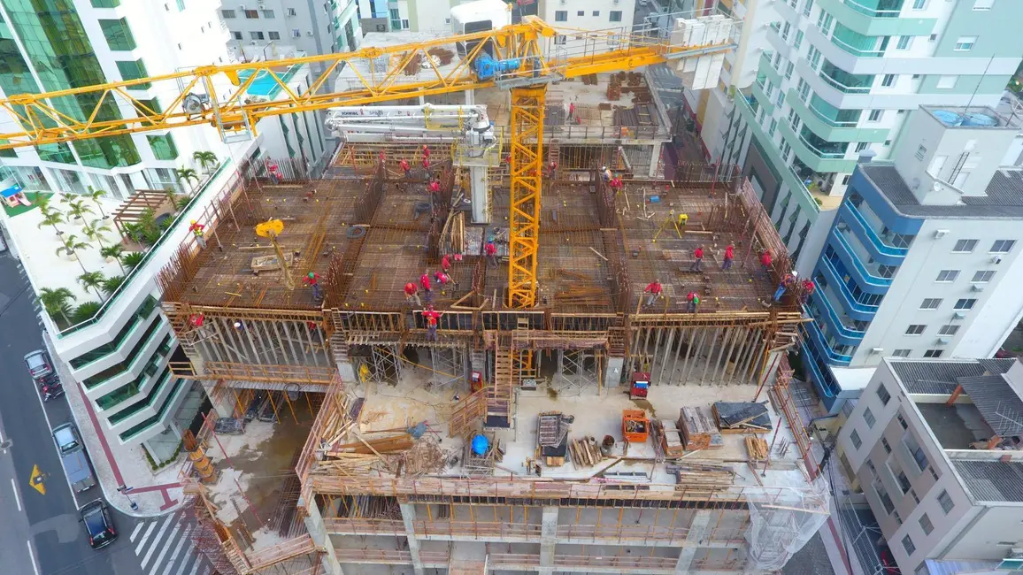 Foto 6 de Apartamento com 4 quartos à venda, 171m2 em Centro, Balneario Camboriu - SC