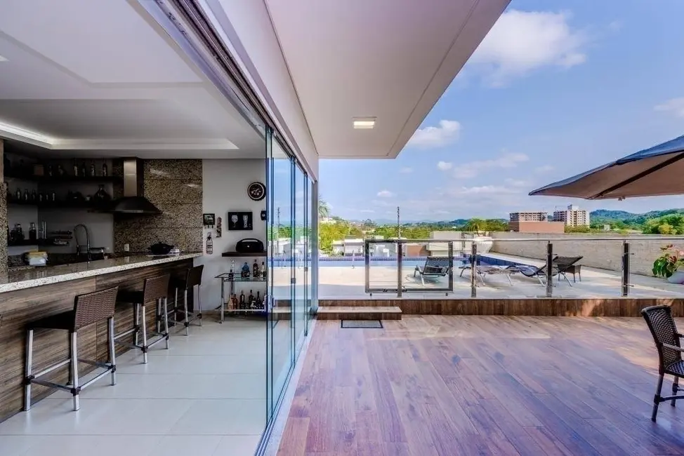 Casa de Condomínio com 4 quartos à venda, 541m2 em Itoupava Central, Blumenau - SC - imagem 2 Foto 2 de Casa de Condomínio com 4 quartos à venda, 541m2 em Itoupava Central, Blumenau - SC