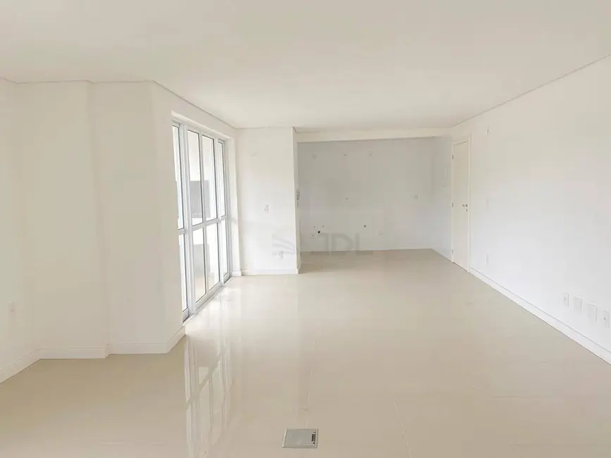 Apartamento com 1 quarto à venda, 66m2 em Itoupava Seca, Blumenau - SC - imagem 4 Foto 4 de Apartamento com 1 quarto à venda, 66m2 em Itoupava Seca, Blumenau - SC