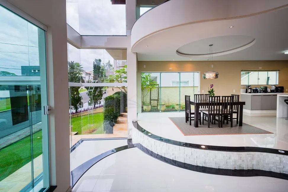 Casa de Condomínio com 4 quartos à venda, 700m2 em Itoupava Central, Blumenau - SC - imagem 2 Foto 2 de Casa de Condomínio com 4 quartos à venda, 700m2 em Itoupava Central, Blumenau - SC