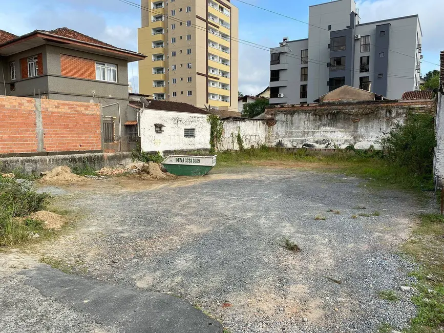 Foto 1 de Terreno / Lote à venda, 612m2 em Velha, Blumenau - SC