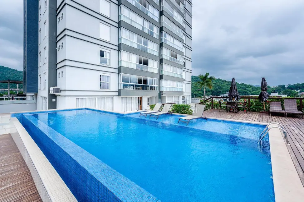 Cobertura com 4 quartos à venda, 949m2 em Vorstadt, Blumenau - SC - imagem 2 Foto 2 de Cobertura com 4 quartos à venda, 949m2 em Vorstadt, Blumenau - SC