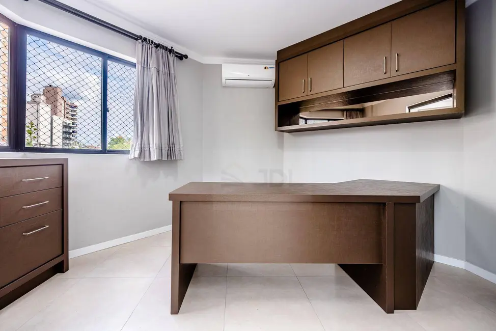 Apartamento com 3 quartos à venda, 395m2 em Ponta Aguda, Blumenau - SC - imagem 9 Foto 9 de Apartamento com 3 quartos à venda, 395m2 em Ponta Aguda, Blumenau - SC