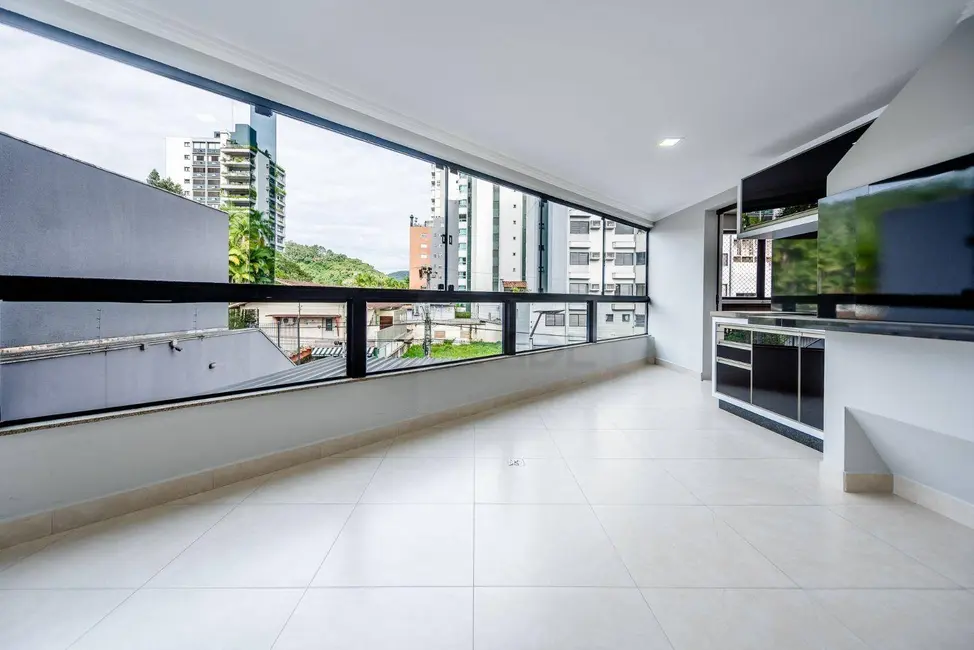 Apartamento com 3 quartos à venda, 395m2 em Ponta Aguda, Blumenau - SC - imagem 3 Foto 3 de Apartamento com 3 quartos à venda, 395m2 em Ponta Aguda, Blumenau - SC