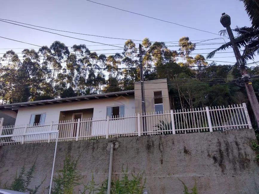 Casa com 3 quartos à venda, 422m2 em Fortaleza, Blumenau - SC - imagem 4 Foto 4 de Casa com 3 quartos à venda, 422m2 em Fortaleza, Blumenau - SC