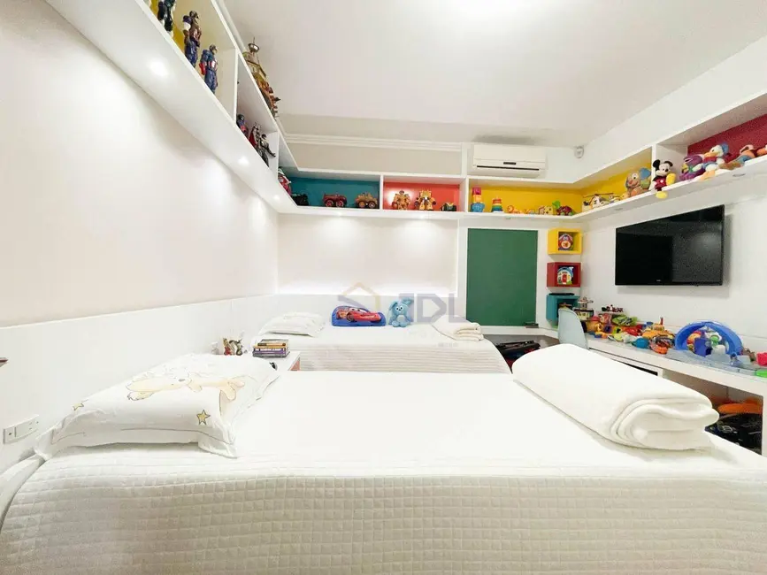 Casa com 3 quartos à venda, 380m2 em Fortaleza, Blumenau - SC - imagem 8 Foto 8 de Casa com 3 quartos à venda, 380m2 em Fortaleza, Blumenau - SC