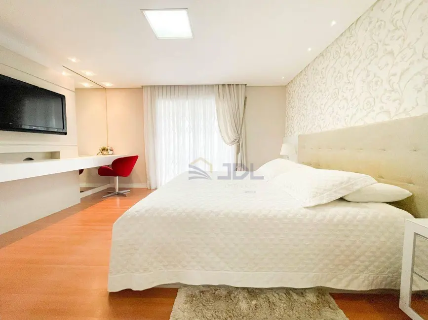 Casa com 3 quartos à venda, 380m2 em Fortaleza, Blumenau - SC - imagem 4 Foto 4 de Casa com 3 quartos à venda, 380m2 em Fortaleza, Blumenau - SC