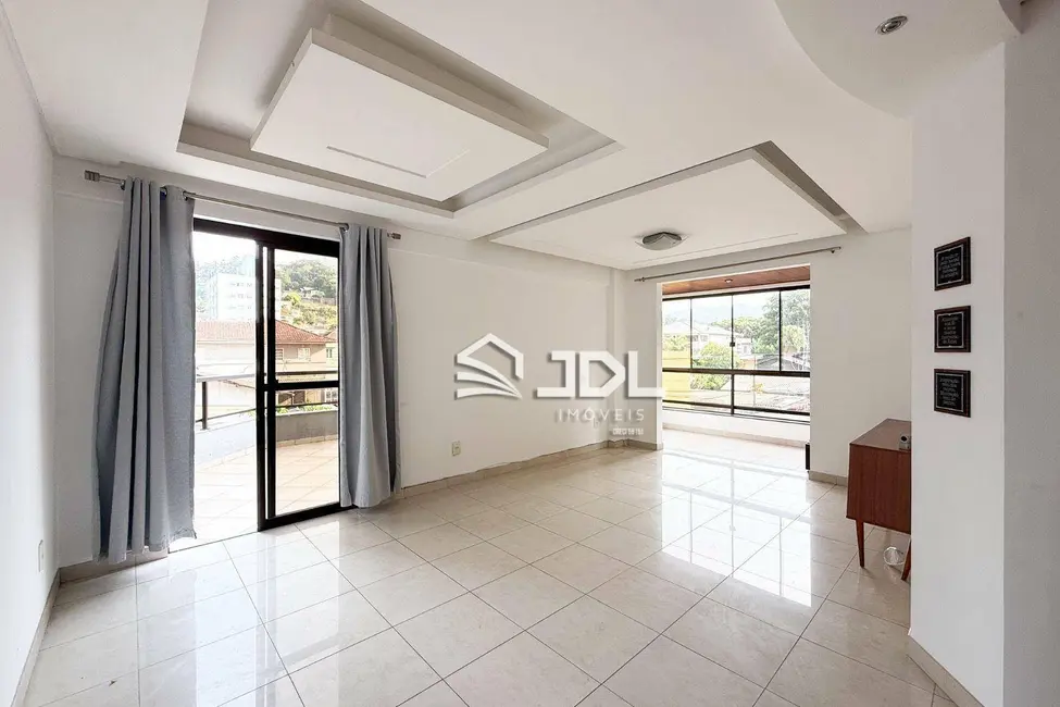 Apartamento com 3 quartos à venda, 195m2 em Velha, Blumenau - SC - imagem 4 Foto 4 de Apartamento com 3 quartos à venda, 195m2 em Velha, Blumenau - SC