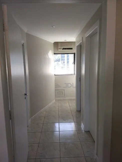 Sala Comercial à venda e para alugar, 98m2 em Garcia, Blumenau - SC - imagem 4 Foto 4 de Sala Comercial à venda e para alugar, 98m2 em Garcia, Blumenau - SC