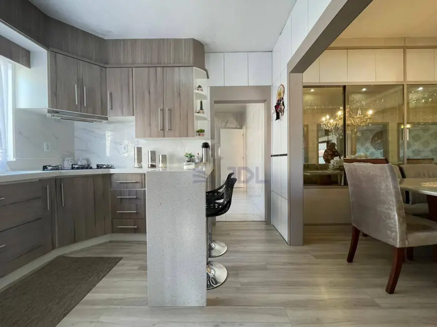 Casa com 3 quartos à venda, 524m2 em Itoupavazinha, Blumenau - SC - imagem 4 Foto 4 de Casa com 3 quartos à venda, 524m2 em Itoupavazinha, Blumenau - SC