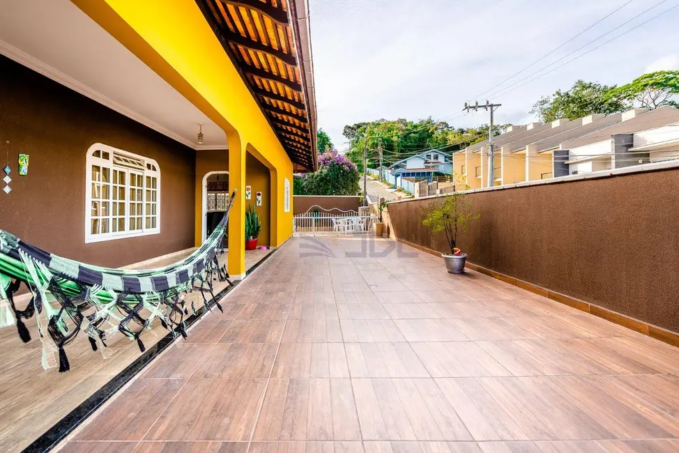 Casa com 3 quartos à venda, 434m2 em Itoupava Central, Blumenau - SC - imagem 6 Foto 6 de Casa com 3 quartos à venda, 434m2 em Itoupava Central, Blumenau - SC