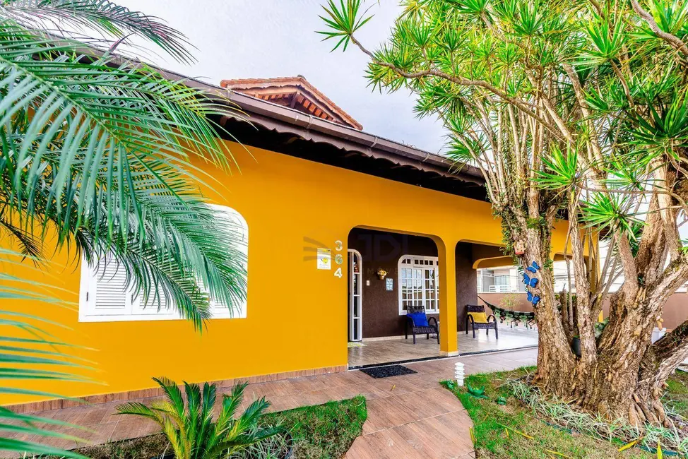Casa com 3 quartos à venda, 434m2 em Itoupava Central, Blumenau - SC - imagem 3 Foto 3 de Casa com 3 quartos à venda, 434m2 em Itoupava Central, Blumenau - SC