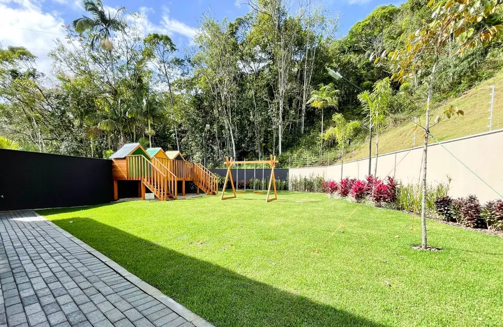 Terreno / Lote à venda, 298m2 em Velha, Blumenau - SC - imagem 6 Foto 6 de Terreno / Lote à venda, 298m2 em Velha, Blumenau - SC