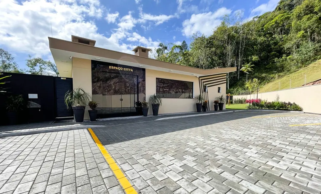 Terreno / Lote à venda, 298m2 em Velha, Blumenau - SC - imagem 5 Foto 5 de Terreno / Lote à venda, 298m2 em Velha, Blumenau - SC