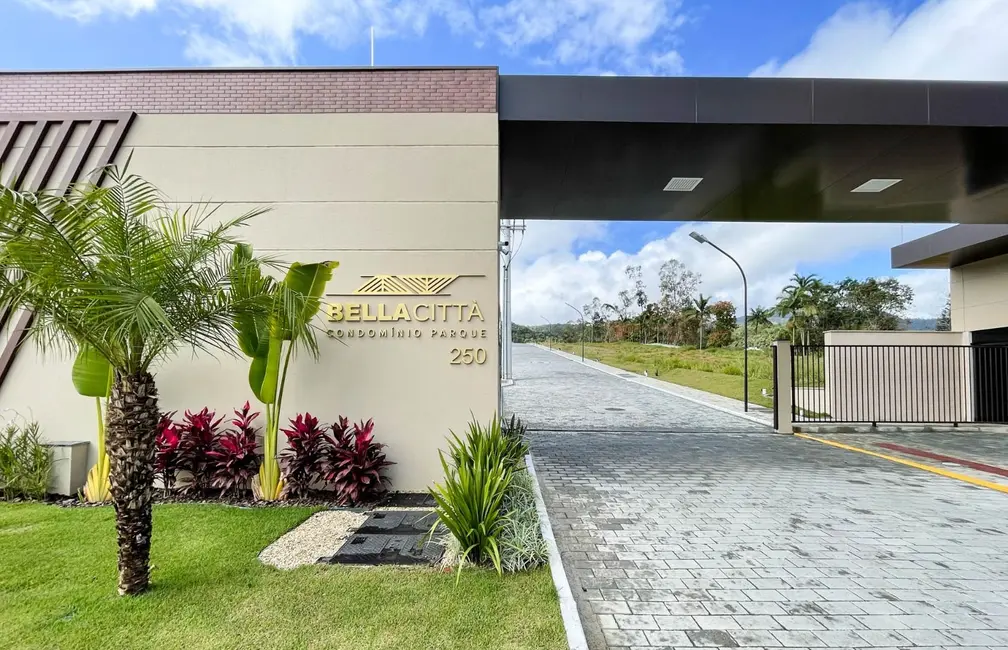 Terreno / Lote à venda, 298m2 em Velha, Blumenau - SC - imagem 3 Foto 3 de Terreno / Lote à venda, 298m2 em Velha, Blumenau - SC