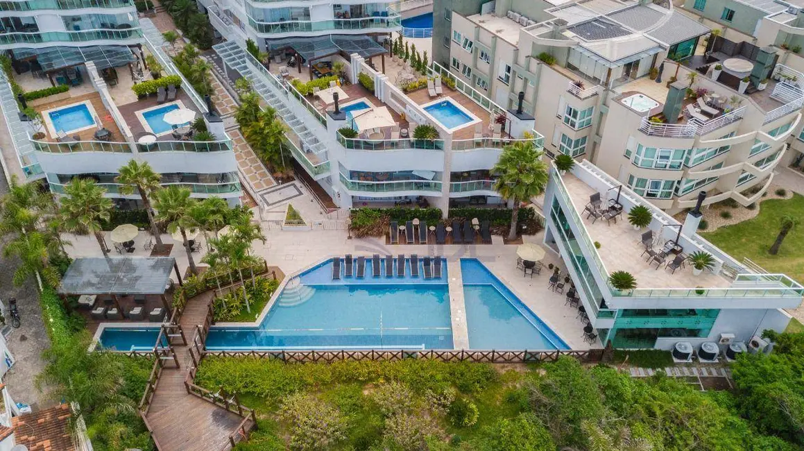 Foto 4 de Apartamento com 3 quartos à venda, 207m2 em Bombinhas - SC