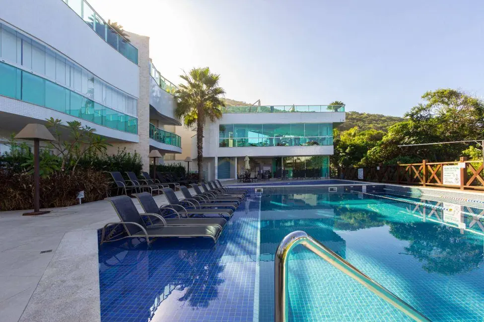 Foto 3 de Apartamento com 3 quartos à venda, 207m2 em Bombinhas - SC