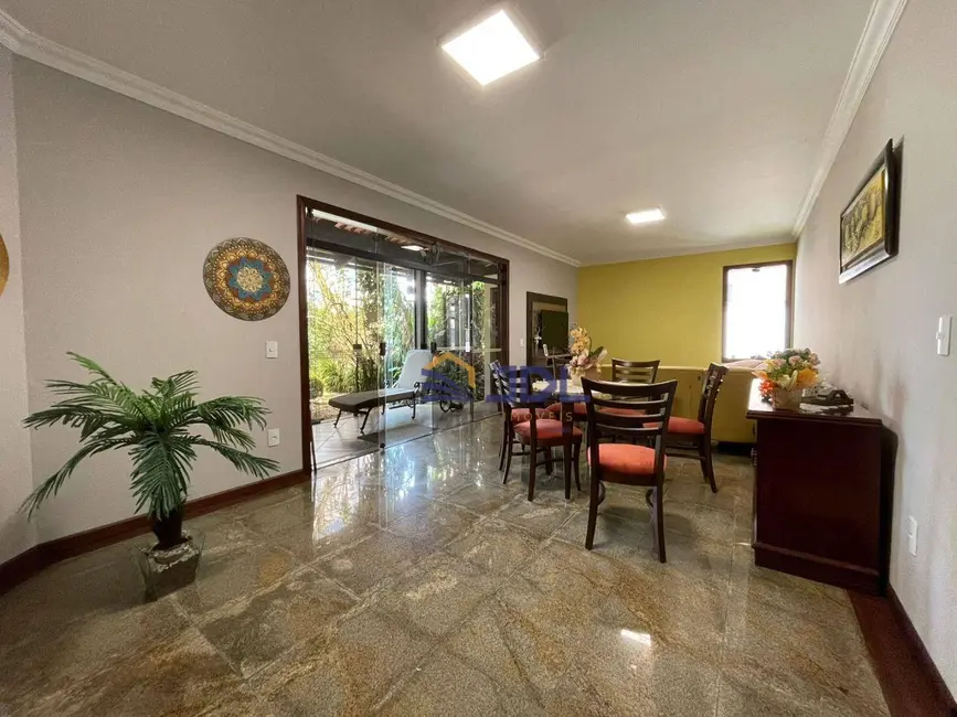 Casa com 3 quartos à venda, 1200m2 em Blumenau - SC - imagem 9 Foto 9 de Casa com 3 quartos à venda, 1200m2 em Blumenau - SC