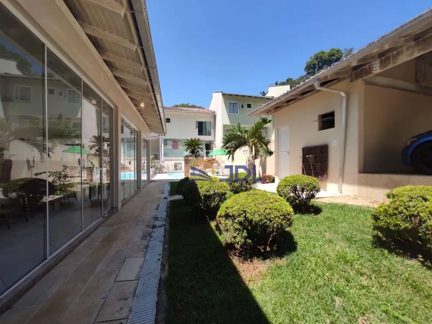 Sobrado com 4 quartos à venda, 2000m2 em Itoupava Seca, Blumenau - SC - imagem 6 Foto 6 de Sobrado com 4 quartos à venda, 2000m2 em Itoupava Seca, Blumenau - SC