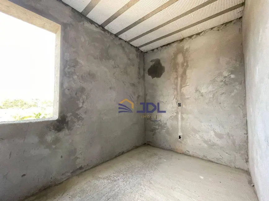 Sobrado com 3 quartos à venda, 168m2 em Blumenau - SC - imagem 8 Foto 8 de Sobrado com 3 quartos à venda, 168m2 em Blumenau - SC