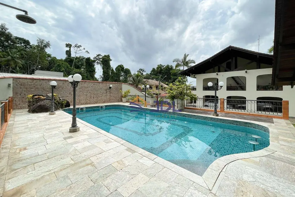 Casa com 3 quartos à venda, 4526m2 em Velha, Blumenau - SC - imagem 3 Foto 3 de Casa com 3 quartos à venda, 4526m2 em Velha, Blumenau - SC