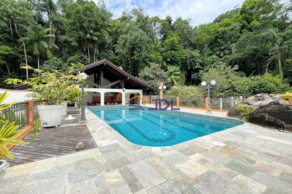 Casa com 3 quartos à venda, 4526m2 em Velha, Blumenau - SC - imagem 5 Foto 5 de Casa com 3 quartos à venda, 4526m2 em Velha, Blumenau - SC