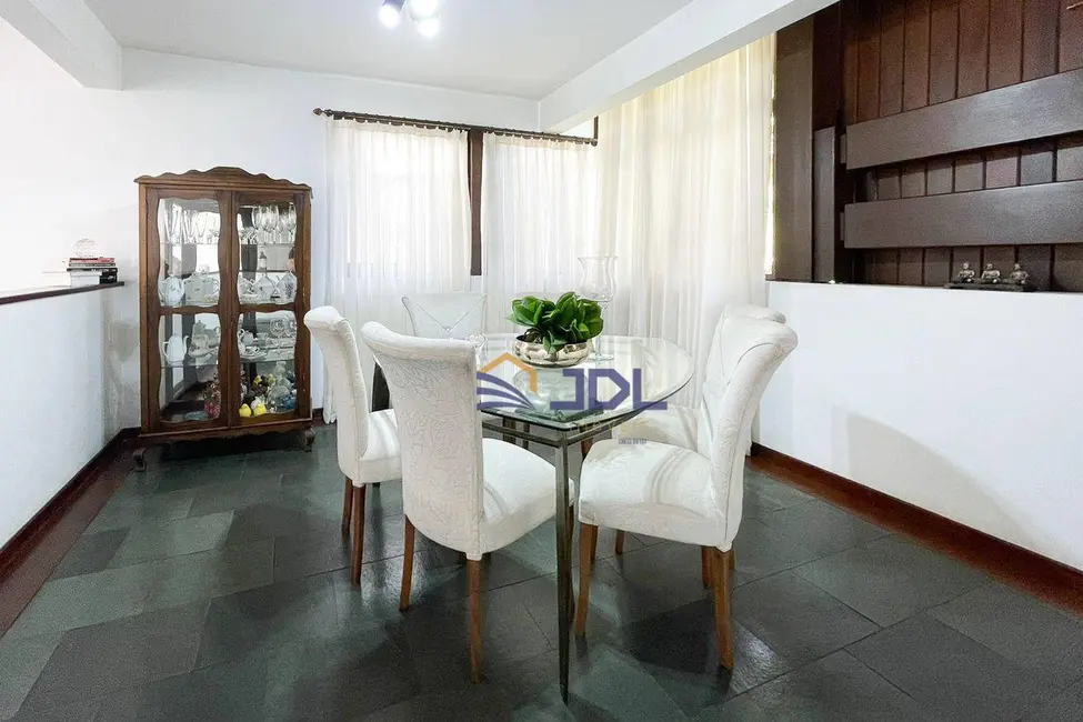 Casa com 3 quartos à venda, 1079m2 em Vila Nova, Blumenau - SC - imagem 7 Foto 7 de Casa com 3 quartos à venda, 1079m2 em Vila Nova, Blumenau - SC