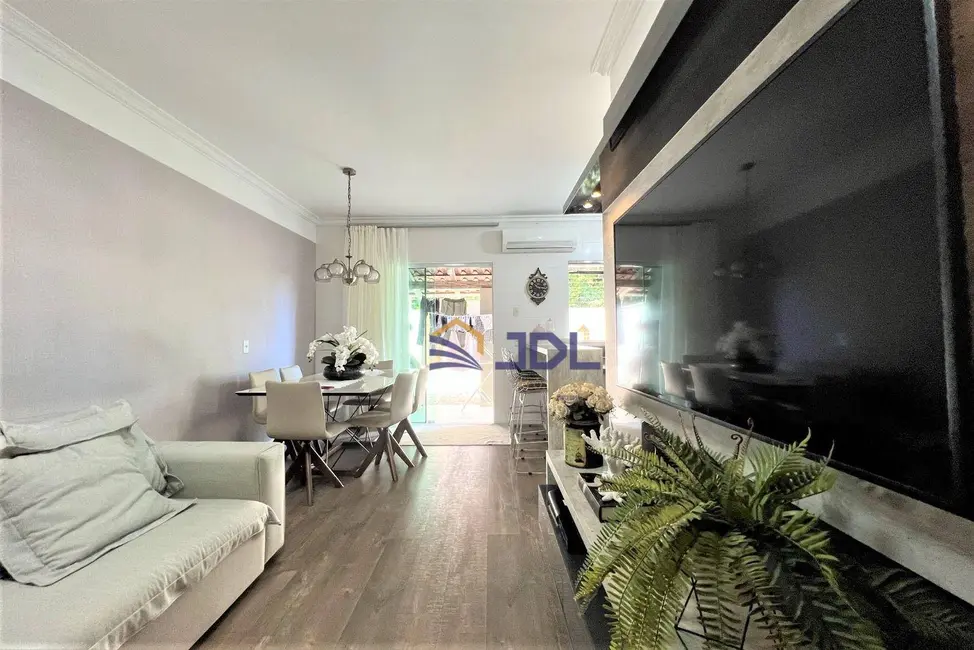 Sobrado com 3 quartos à venda, 155m2 em Passo Manso, Blumenau - SC - imagem 5 Foto 5 de Sobrado com 3 quartos à venda, 155m2 em Passo Manso, Blumenau - SC