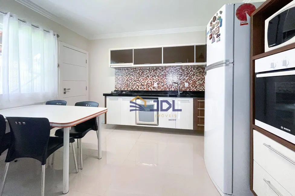 Casa com 3 quartos à venda, 592m2 em Escola Agrícola, Blumenau - SC - imagem 9 Foto 9 de Casa com 3 quartos à venda, 592m2 em Escola Agrícola, Blumenau - SC