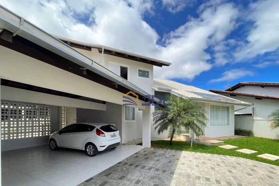 Casa com 3 quartos à venda, 592m2 em Escola Agrícola, Blumenau - SC - imagem 3 Foto 3 de Casa com 3 quartos à venda, 592m2 em Escola Agrícola, Blumenau - SC