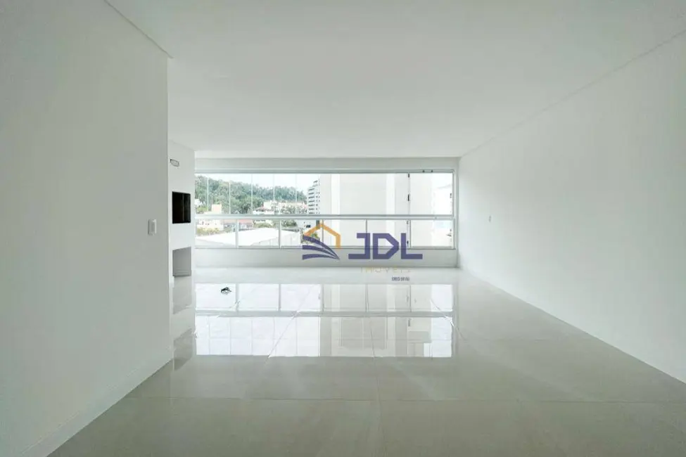 Apartamento com 3 quartos à venda, 190m2 em Vila Nova, Blumenau - SC - imagem 9 Foto 9 de Apartamento com 3 quartos à venda, 190m2 em Vila Nova, Blumenau - SC
