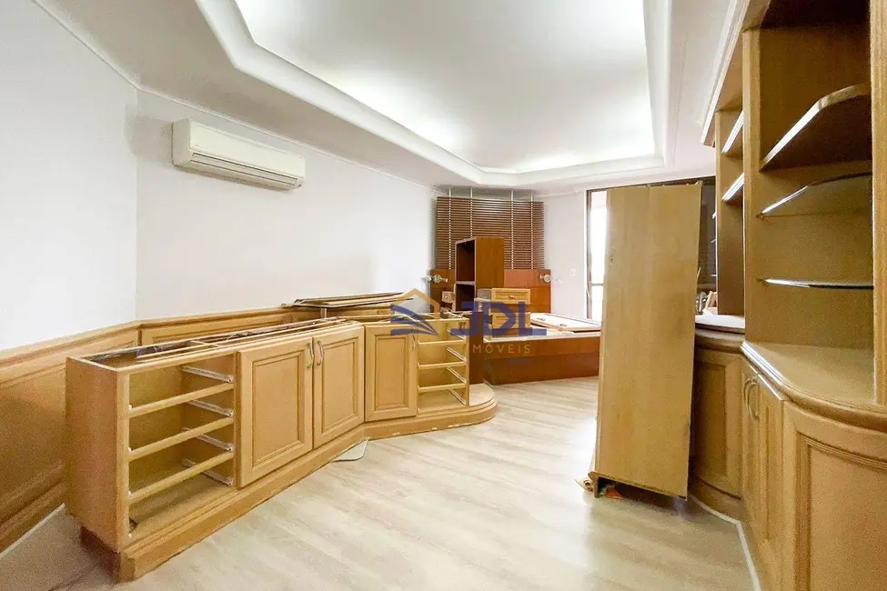Apartamento com 3 quartos à venda, 480m2 em Jardim Blumenau, Blumenau - SC - imagem 6 Foto 6 de Apartamento com 3 quartos à venda, 480m2 em Jardim Blumenau, Blumenau - SC