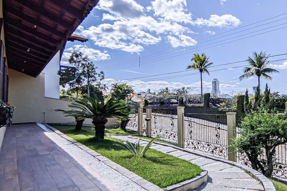 Casa de Condomínio com 5 quartos à venda, 793m2 em Vila Nova, Blumenau - SC - imagem 7 Foto 7 de Casa de Condomínio com 5 quartos à venda, 793m2 em Vila Nova, Blumenau - SC