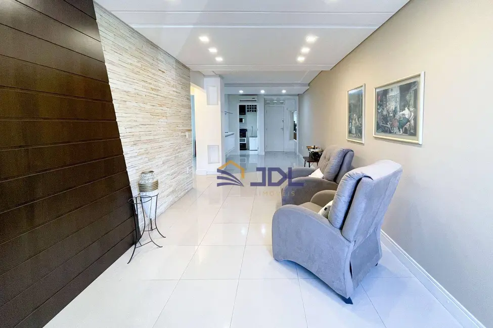 Apartamento com 2 quartos à venda, 120m2 em Vila Nova, Blumenau - SC - imagem 6 Foto 6 de Apartamento com 2 quartos à venda, 120m2 em Vila Nova, Blumenau - SC
