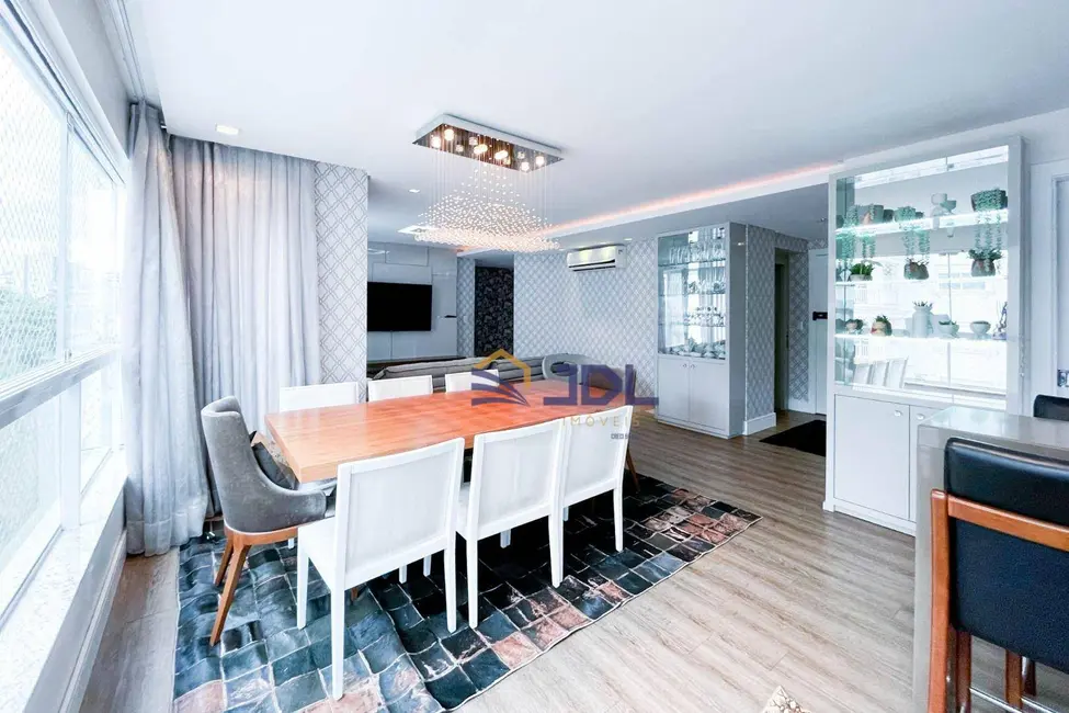 Foto 1 de Apartamento com 3 quartos à venda, 240m2 em Jardim Blumenau, Blumenau - SC