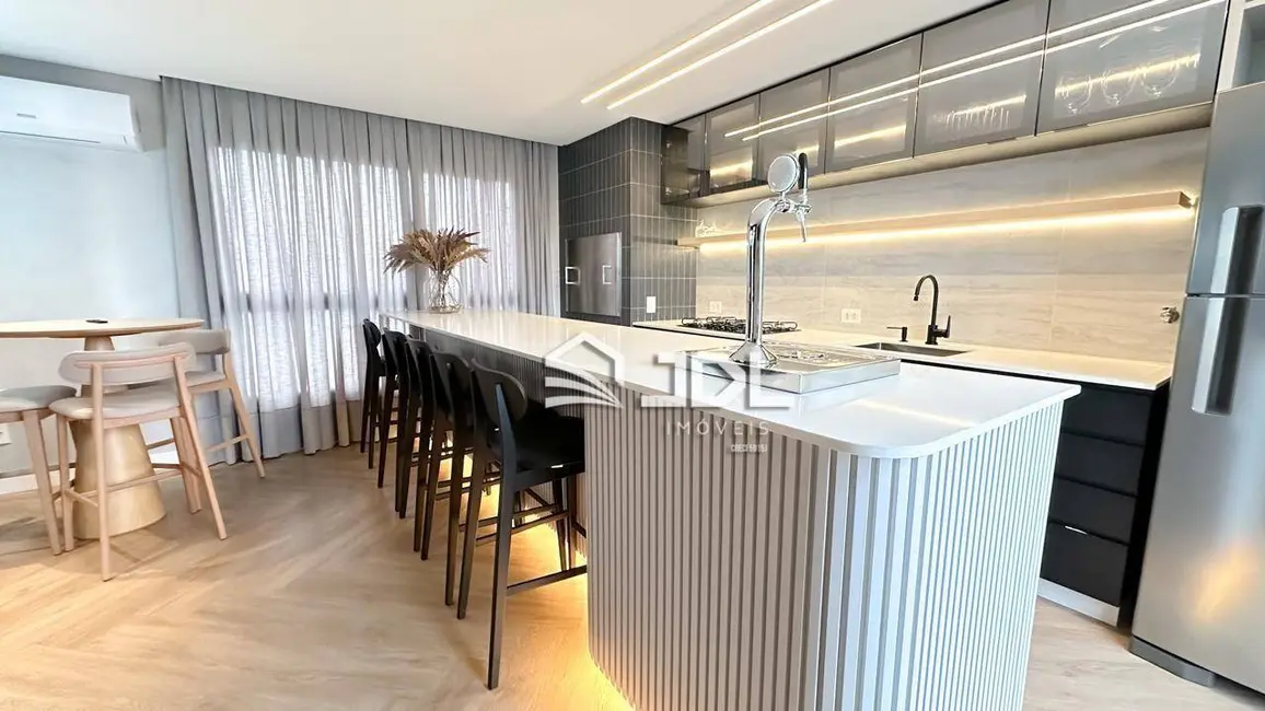 Apartamento com 1 quarto à venda, 34m2 em Centro, Blumenau - SC - imagem 4 Foto 4 de Apartamento com 1 quarto à venda, 34m2 em Centro, Blumenau - SC