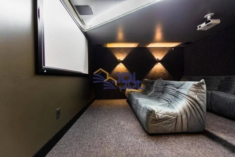 Cobertura com 3 quartos à venda, 458m2 em Centro, Blumenau - SC - imagem 8 Foto 8 de Cobertura com 3 quartos à venda, 458m2 em Centro, Blumenau - SC