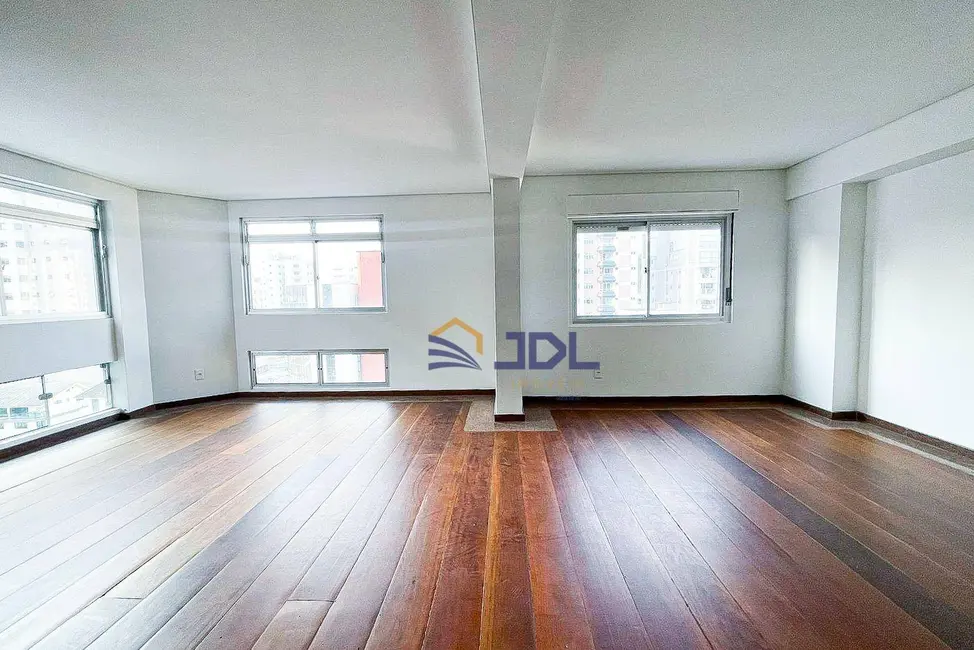 Cobertura com 3 quartos à venda, 223m2 em Jardim Blumenau, Blumenau - SC - imagem 4 Foto 4 de Cobertura com 3 quartos à venda, 223m2 em Jardim Blumenau, Blumenau - SC