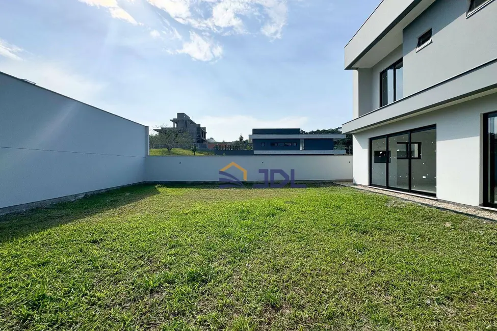 Casa de Condomínio com 3 quartos à venda, 375m2 em Ponta Aguda, Blumenau - SC - imagem 6 Foto 6 de Casa de Condomínio com 3 quartos à venda, 375m2 em Ponta Aguda, Blumenau - SC