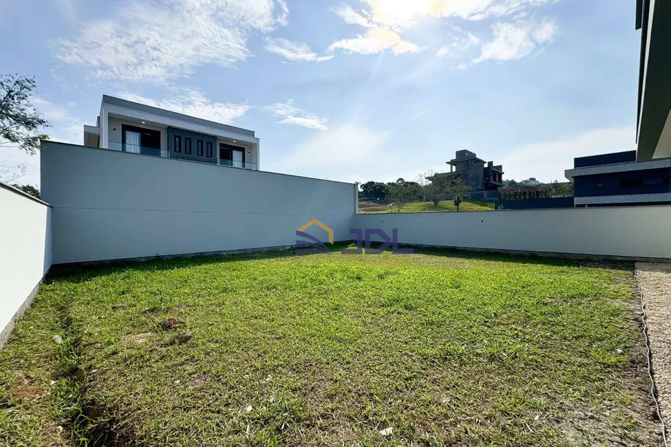 Casa de Condomínio com 3 quartos à venda, 375m2 em Ponta Aguda, Blumenau - SC - imagem 5 Foto 5 de Casa de Condomínio com 3 quartos à venda, 375m2 em Ponta Aguda, Blumenau - SC