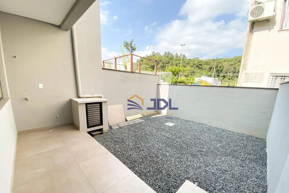 Sobrado com 3 quartos à venda, 125m2 em Fidélis, Blumenau - SC - imagem 9 Foto 9 de Sobrado com 3 quartos à venda, 125m2 em Fidélis, Blumenau - SC