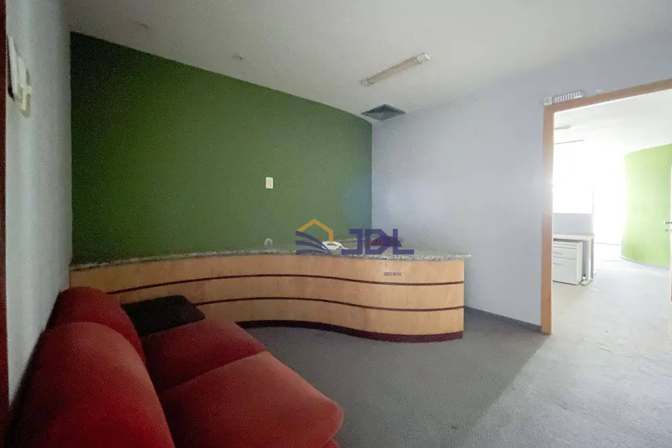 Sala Comercial à venda, 135m2 em Centro, Blumenau - SC - imagem 4 Foto 4 de Sala Comercial à venda, 135m2 em Centro, Blumenau - SC