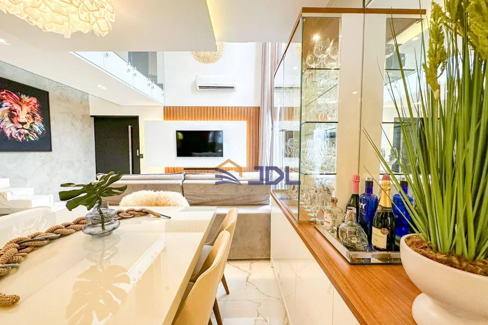 Casa com 3 quartos à venda, 200m2 em Itoupava Norte, Blumenau - SC - imagem 8 Foto 8 de Casa com 3 quartos à venda, 200m2 em Itoupava Norte, Blumenau - SC