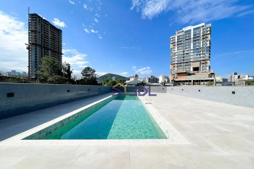 Foto 2 de Apartamento com 2 quartos à venda, 95m2 em Centro, Blumenau - SC