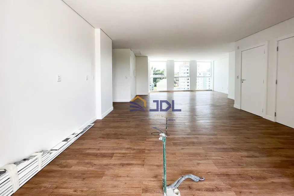 Apartamento com 3 quartos à venda, 183m2 em Vila Nova, Blumenau - SC - imagem 9 Foto 9 de Apartamento com 3 quartos à venda, 183m2 em Vila Nova, Blumenau - SC