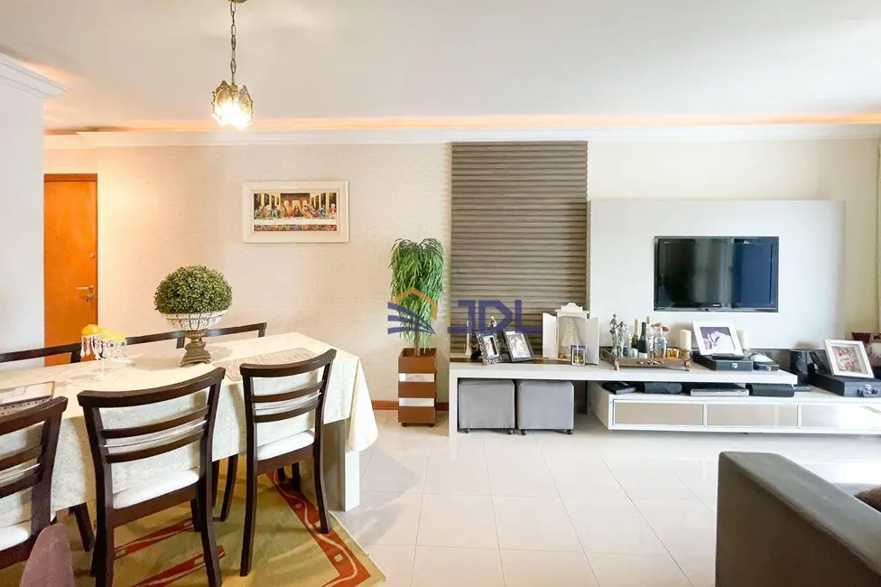 Apartamento com 3 quartos à venda, 129m2 em Escola Agrícola, Blumenau - SC - imagem 3 Foto 3 de Apartamento com 3 quartos à venda, 129m2 em Escola Agrícola, Blumenau - SC