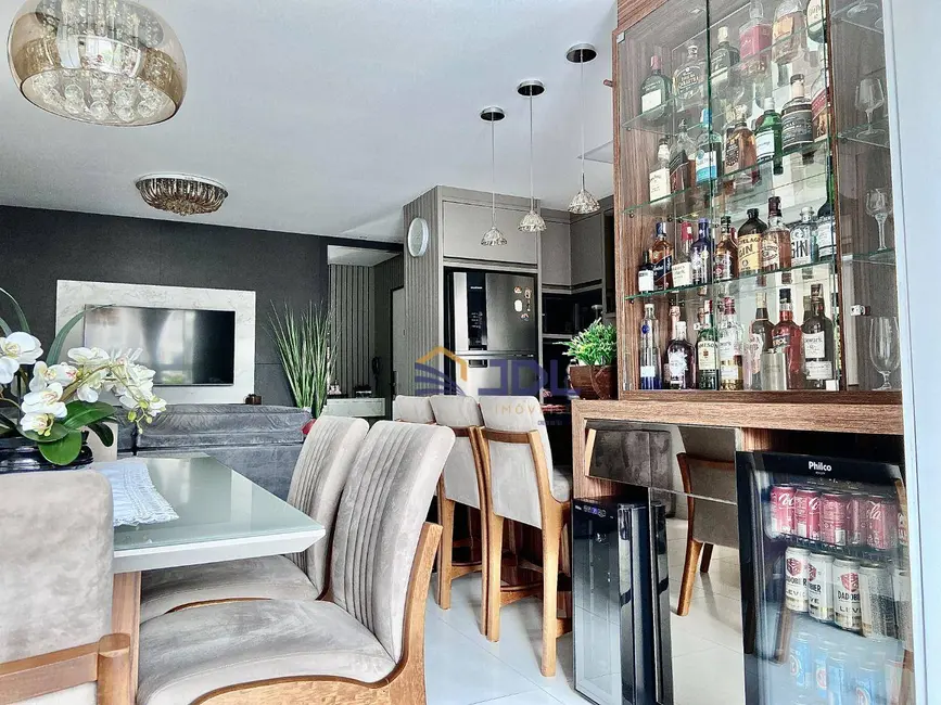Foto 1 de Apartamento com 3 quartos à venda, 103m2 em Velha, Blumenau - SC