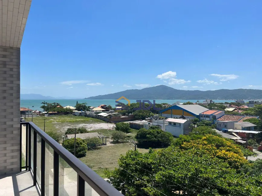 Foto 4 de Apartamento com 2 quartos à venda, 95m2 em Bombinhas - SC